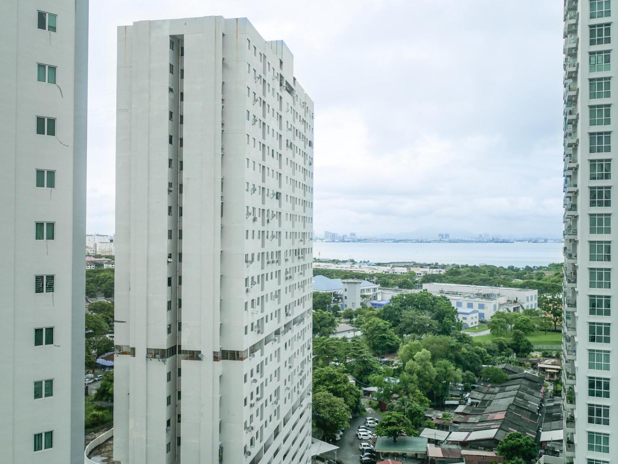 Penang Straits Garden Condominium Georgetown Eksteriør bilde